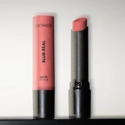 Discount Blur-Real Matte Lipstick 010 Blur Me Baby Lippenstift