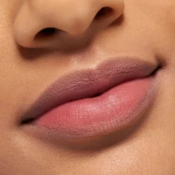 New Blur Soufflé Matte Lip Cream 01 Deep Scroll Lippenstift|Flussiger Lippenstift