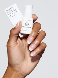 New Brush-On Nail Glue Veganer Nagellack|Nagelkleber