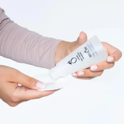 Outlet Caring Nail Polish Remover 120 ml 5. Nagellak Remover|Nagellackentferner