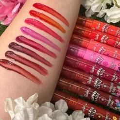 Online Flower Child Hydro Tint Black Dahlia Lippenstift|Veganer Lippenstifte