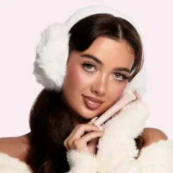 Discount Holiday Kisses Lip Set Makeup Sets