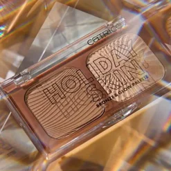 Online Holiday Skin Bronze & Glow Palette 010 Out of Office Bronzer