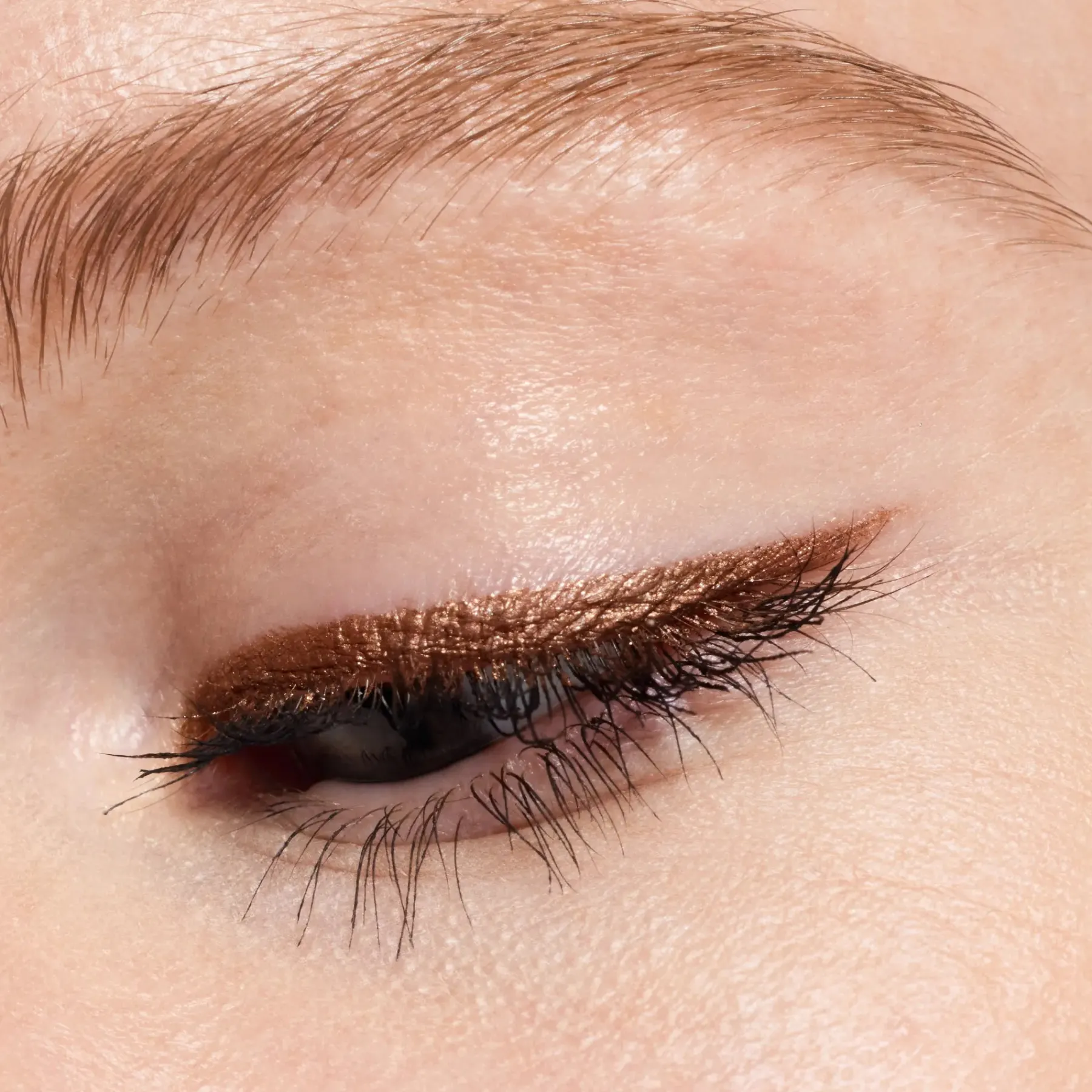 Clearance Jewel Glide Effect Eye Pencil 020 Amber Glow Eyeliner
