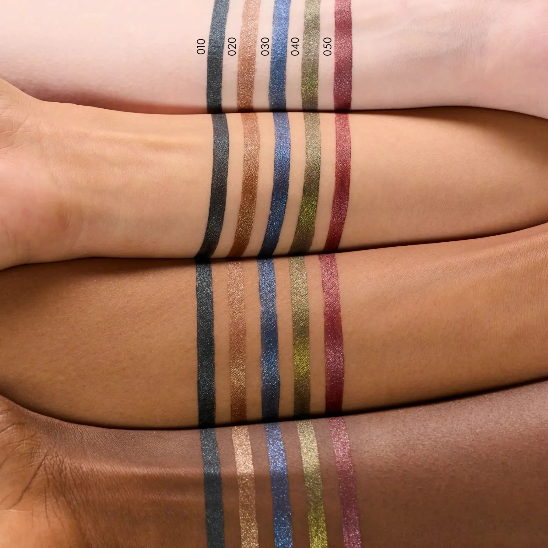 Clearance Jewel Glide Effect Eye Pencil 020 Amber Glow Eyeliner