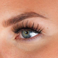 Outlet Lashes Naomi Künstliche Wimpern