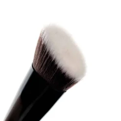 No. 9 Angled Flat Top Foundation Buffing Brush Foundation|Tön Mehr