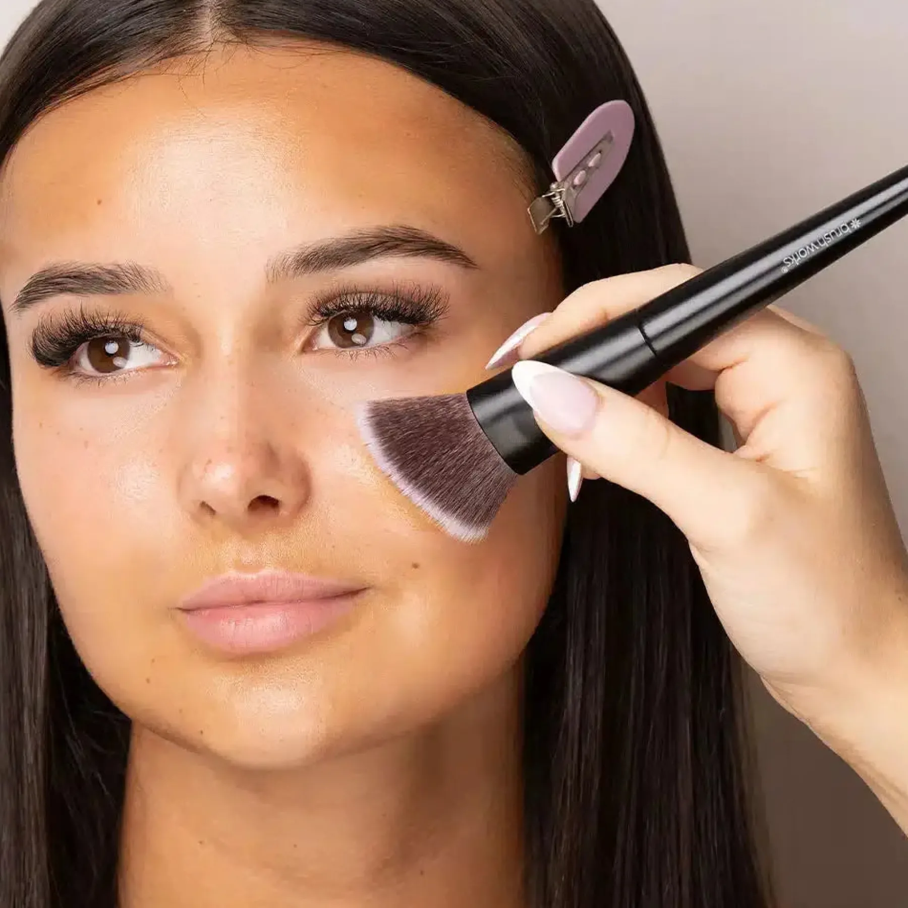 No. 9 Angled Flat Top Foundation Buffing Brush Foundation|Tön Mehr