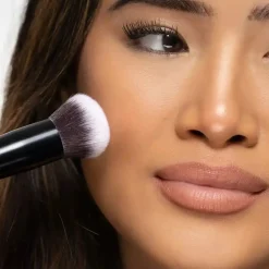 New No. 3 Multi-Tasking Brush Tön Mehr