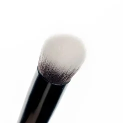 New No. 8 Precise Angled Concealer Buffing Brush Concealer|Tön Mehr