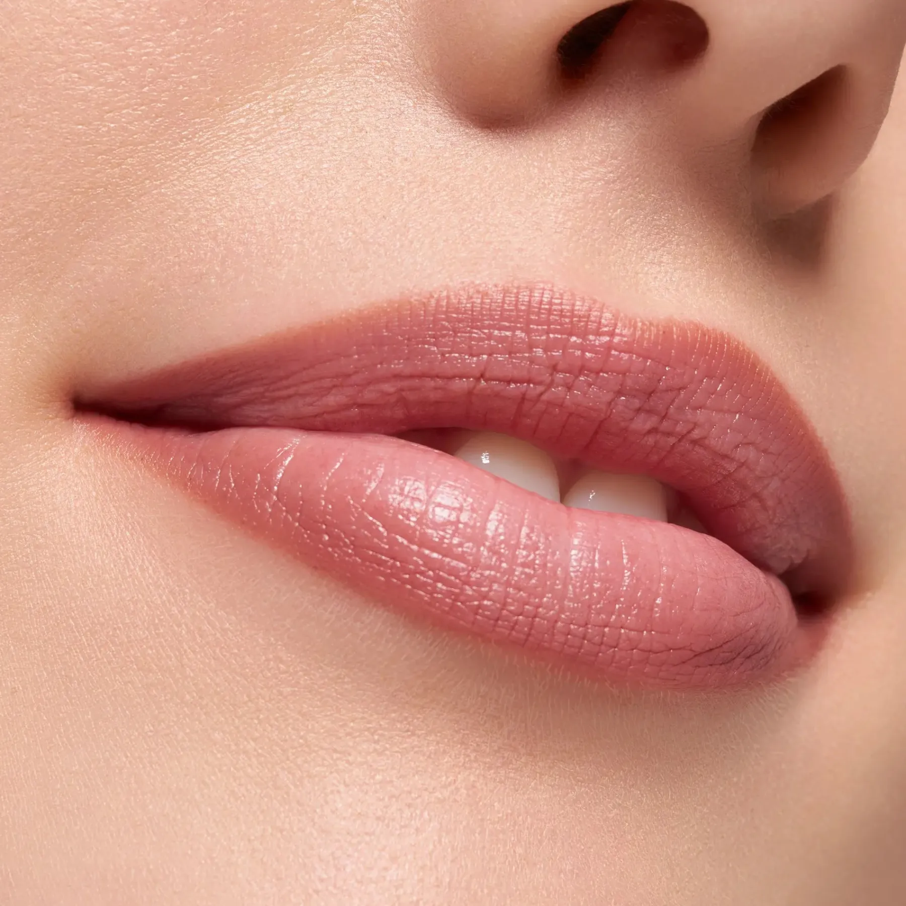 New POUTline Soft Glide Lip Pencil 03 Bare Affair Lippen Konturenstift