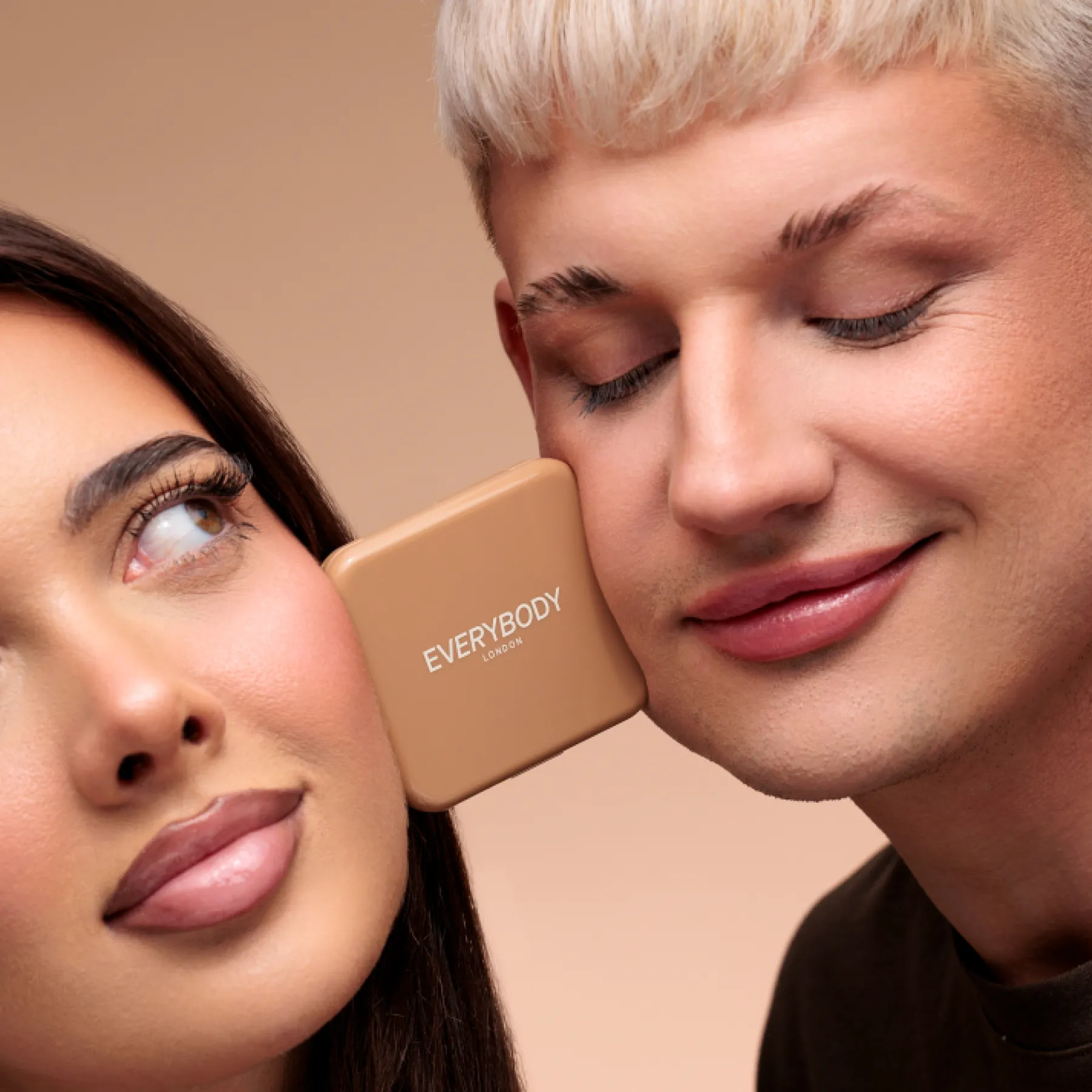 Outlet Pressed Bronzer Caramel Brown Bronzer
