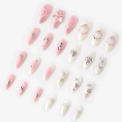 Hot Press-On Nails Hearts of Pearls Künstliche Nägel