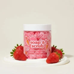 Best Soap And Scrub Strawberry Swirl Everything Shower|Körperpeelings