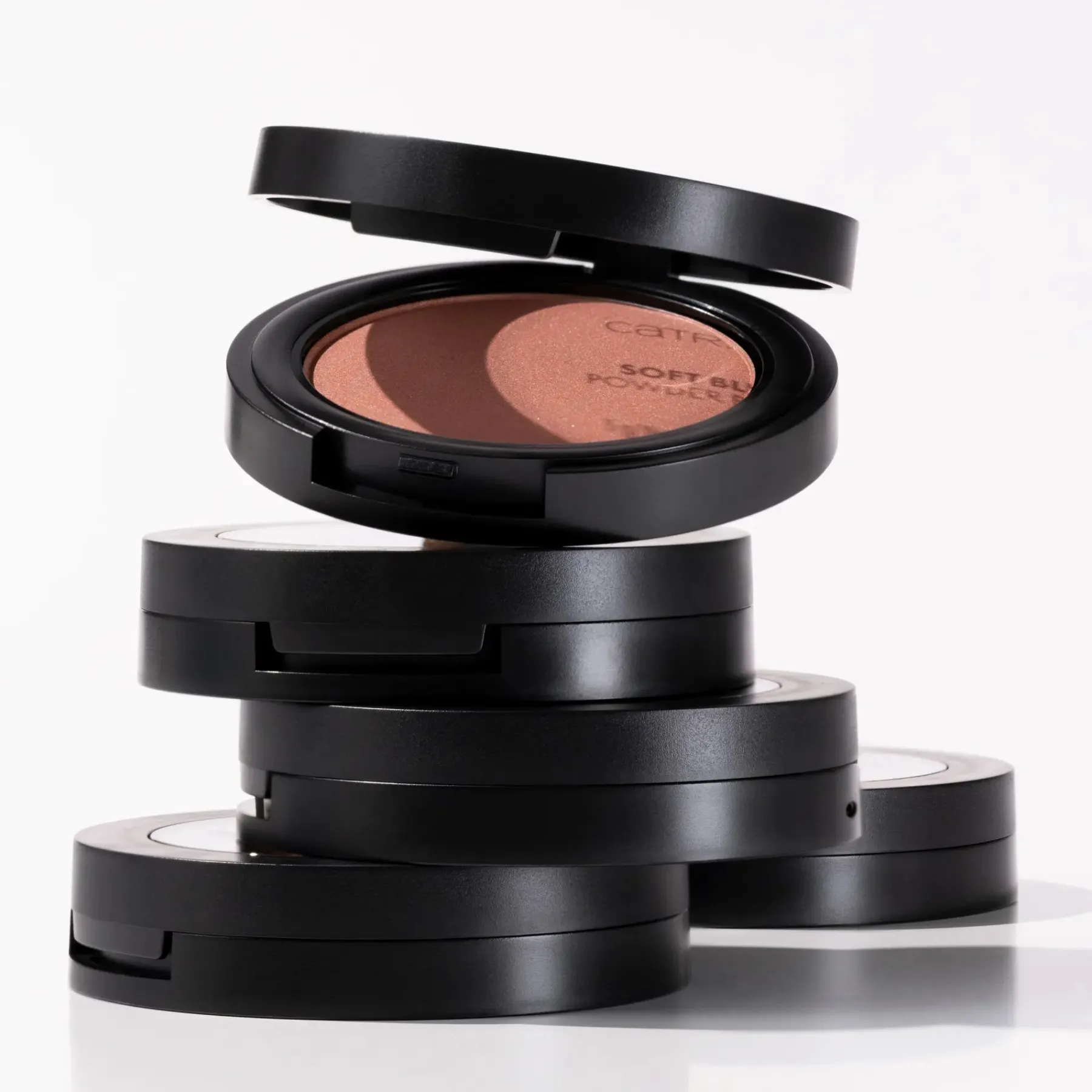 Clearance Soft Blur Powder Blush 050 Born to Blonze Bronzer