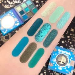 New The Spell Book Smooth and Blendable Eyeshadow Palette Love Lidschatten|Vegane Lidschatten